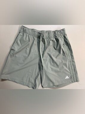 Adidas Men’s Athletic Shorts Light Green Size M Training Gym